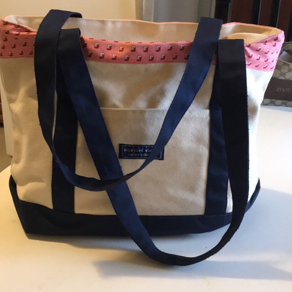 Vineyard Vines Handbags - Vineyards vines custom collection tote